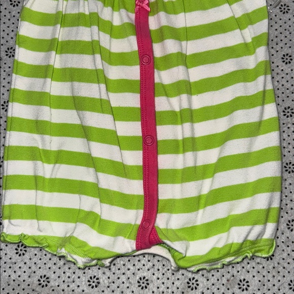 🛍CUTE LITTLE GIRLS ROMPER SIZE 6 MONTHS🛍 - Picture 3 of 5